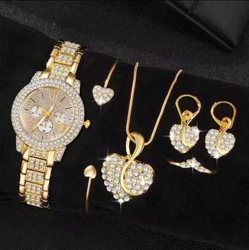 Éclat Doré: L'Ensemble Bijoux & Montre Quartz pour Femme qui Sublime Votre Style