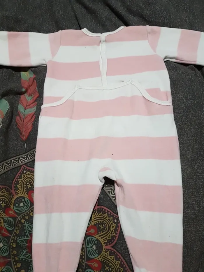 Pyjama  petit bateau  fille 9 mois - photo numéro 4