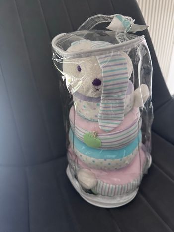 Pyramide anneaux bébé 