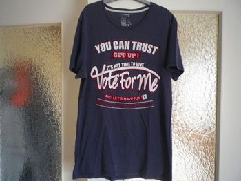 TEE SHIRT