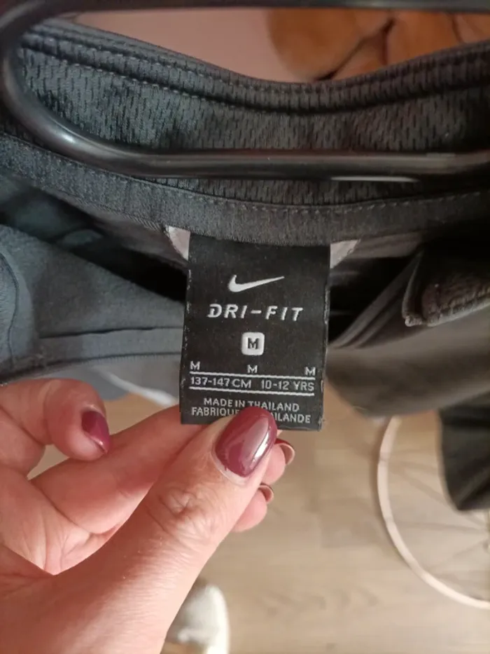 Sweat Nike Garçon 10/12 ans - photo numéro 3