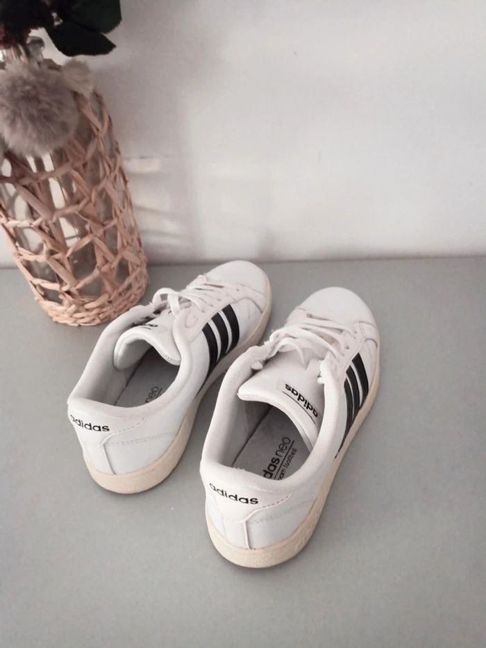 Baskets Adidas 38 - photo numéro 3