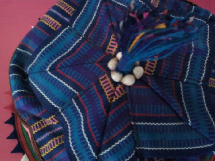 Chapeau multicolore de Thaïlande - photo numéro 2