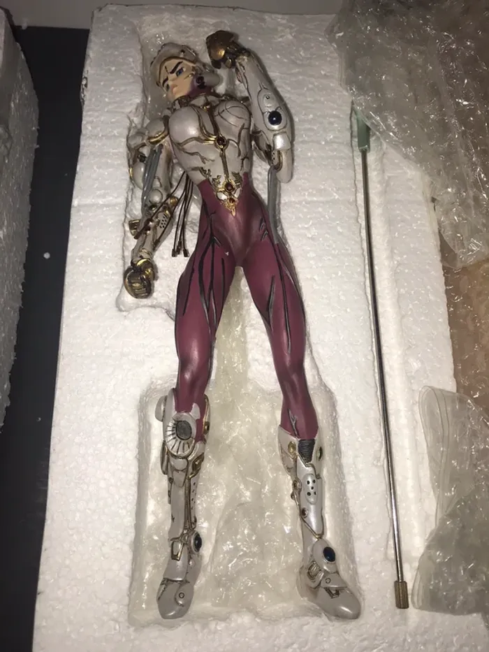 Figurine Masamune Shirow's Requiem Collectible Cold-Cast édition limitée - photo numéro 12