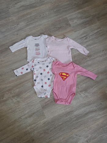 Lot 4 bodies rose manches longues Gemo