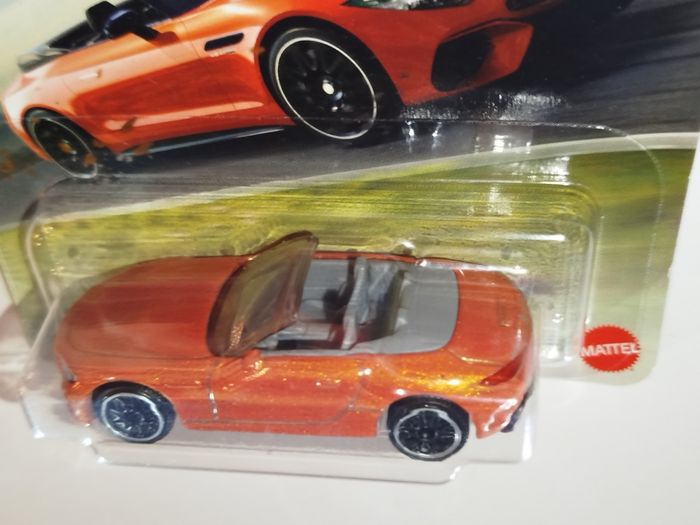 Matchbox Mercedes -AMG SL 63 2025 - photo numéro 7