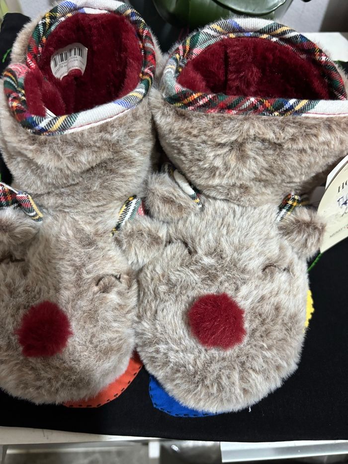 Pantoufles, chaussons de Fille - photo numéro 2