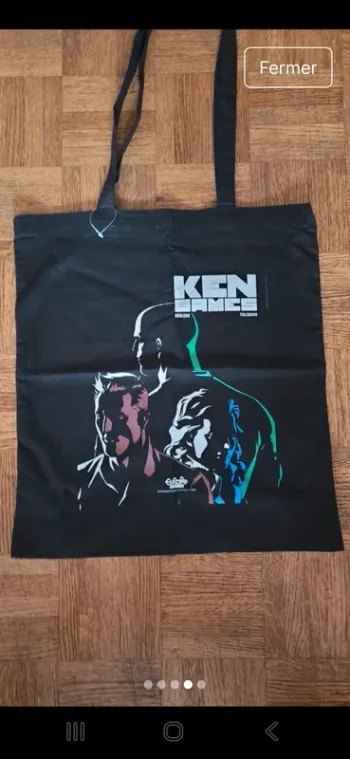 Tote bag comics