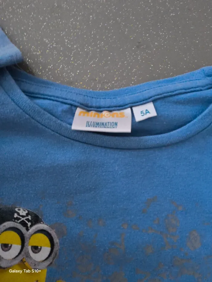 2 t shirt Minions - photo numéro 4