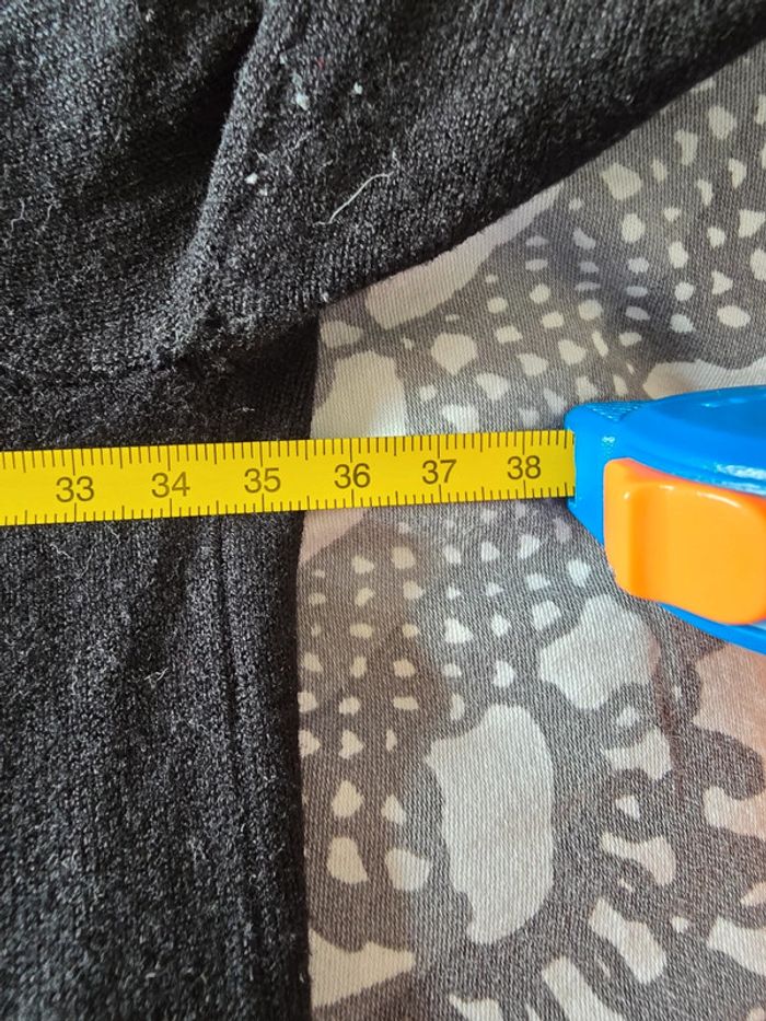 Pull noir - photo numéro 9