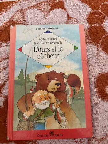 L ours et le pêcheur