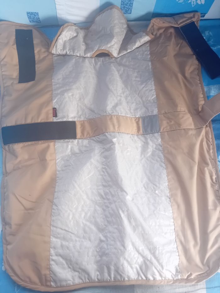 Veste pour chien neuf - photo numéro 2