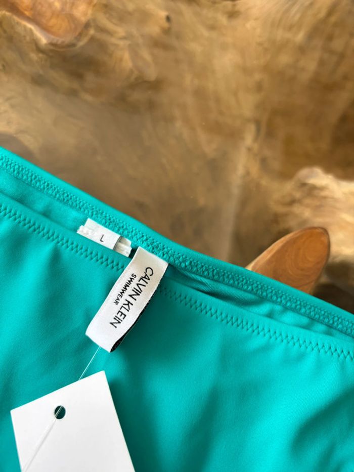 Bas de maillot de bain Calvin Klein neuf - photo numéro 3