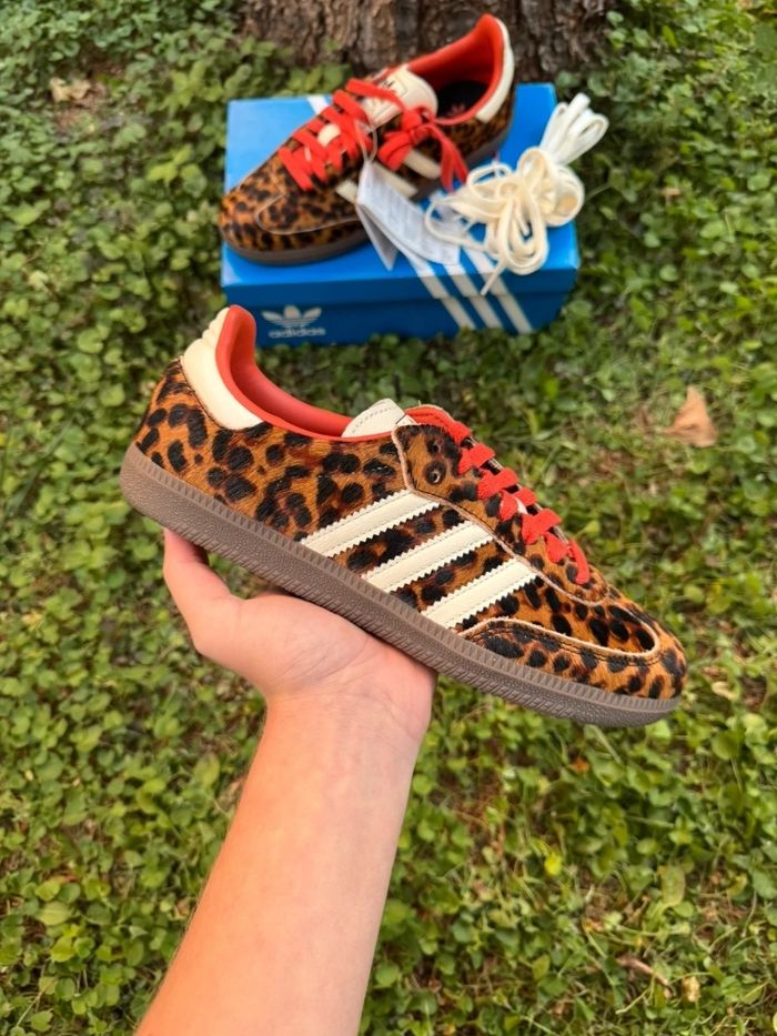 Adidas Samba OG léopard Rouge  Taille 40