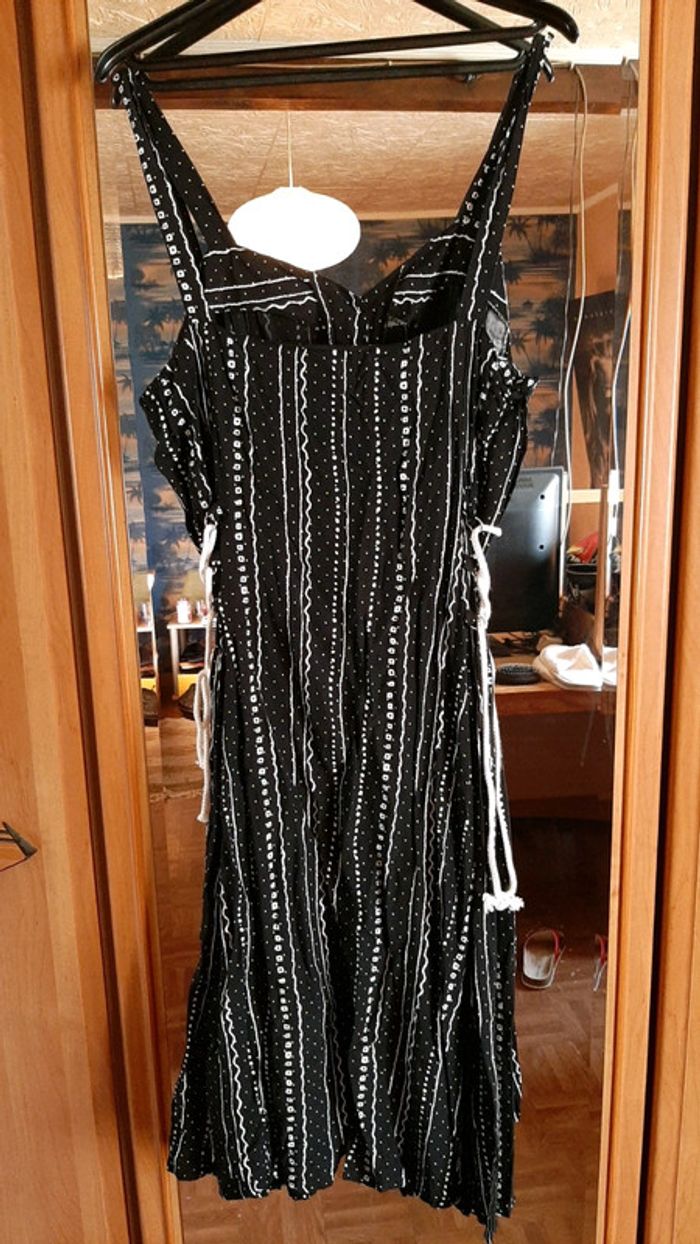 Robe femme taille 38 40 - photo numéro 2