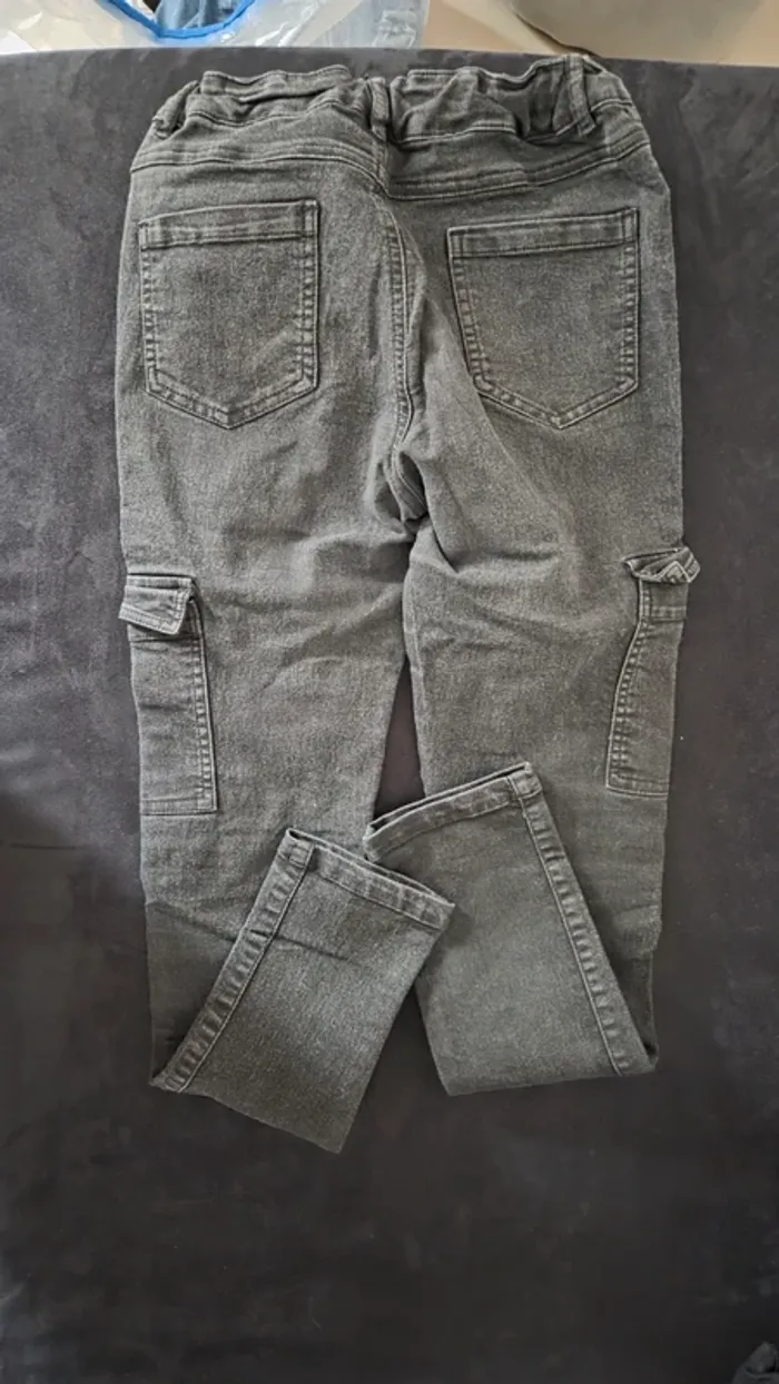 Jogger pants T.12 ans - photo numéro 2