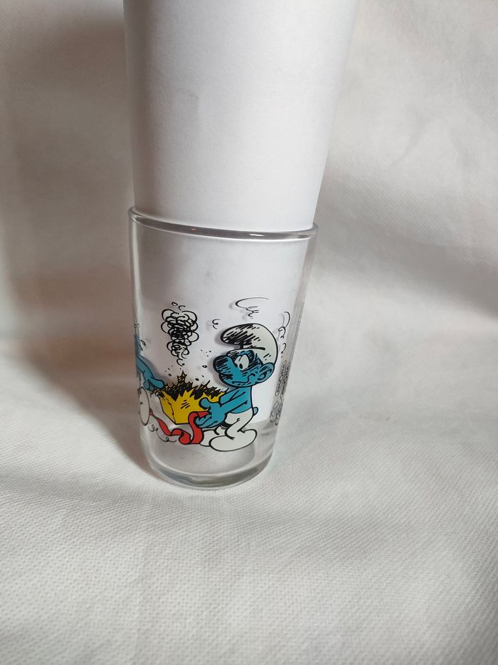 Verre amora Les Schtroumpfs papi 2010 - photo numéro 2
