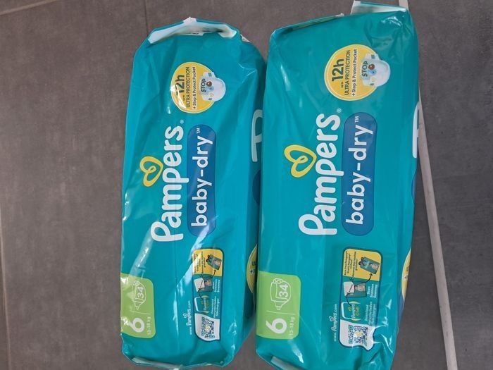 Couches pampers Taille 6 - photo numéro 2