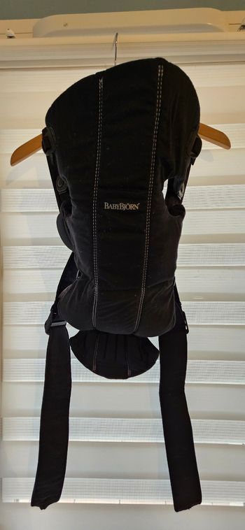 Porte bébé physiologique