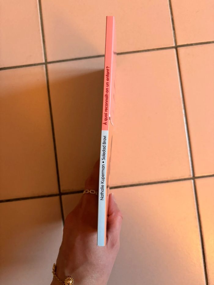 Neuf - À quoi reconnaît on un enfant ? - photo numéro 3
