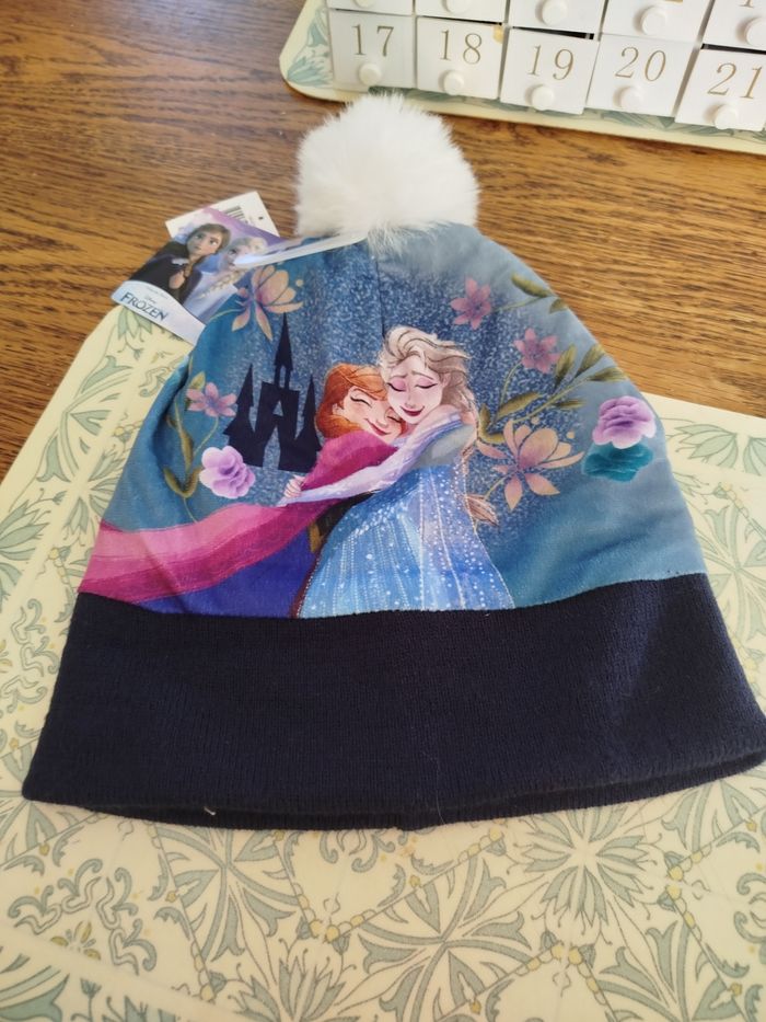 Bonnet polaire Elsa Reine des neiges pour filles