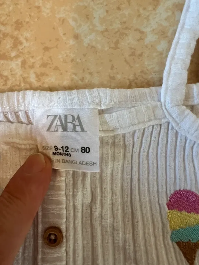 Ensemble jean t- hirts  pour fille taille 12/18 mois - photo numéro 4