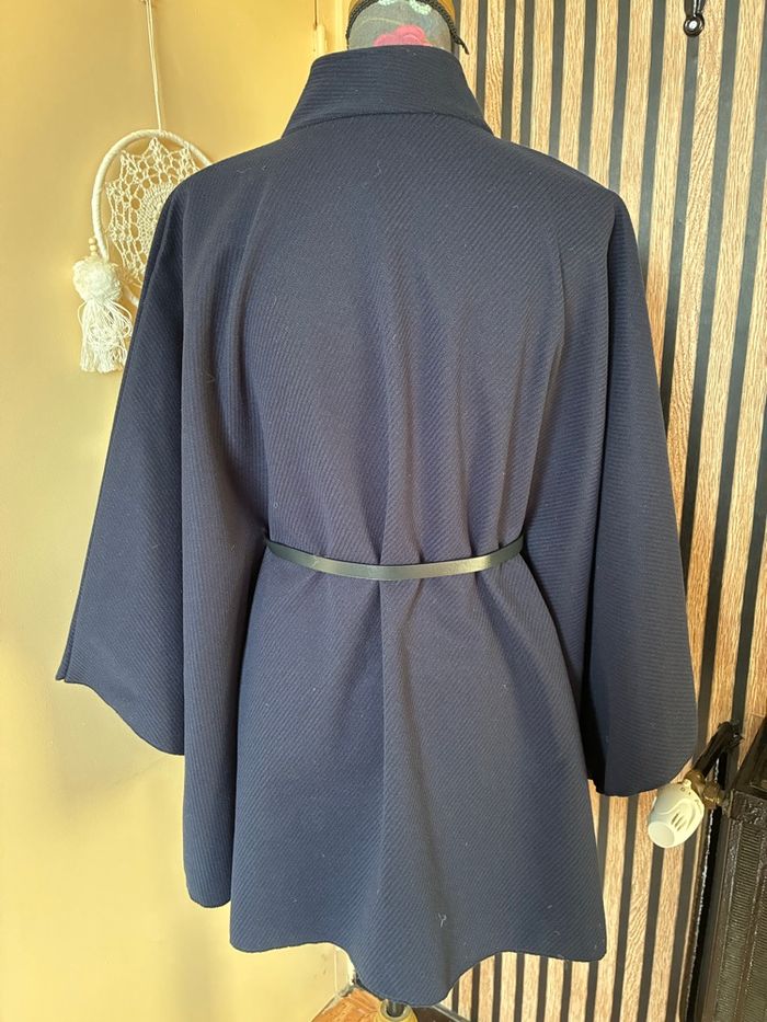 Cape bleu marine - photo numéro 4