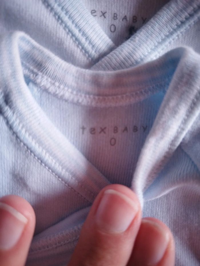 Lot de 4 bodies blanc et bleu taille naissance - photo numéro 2
