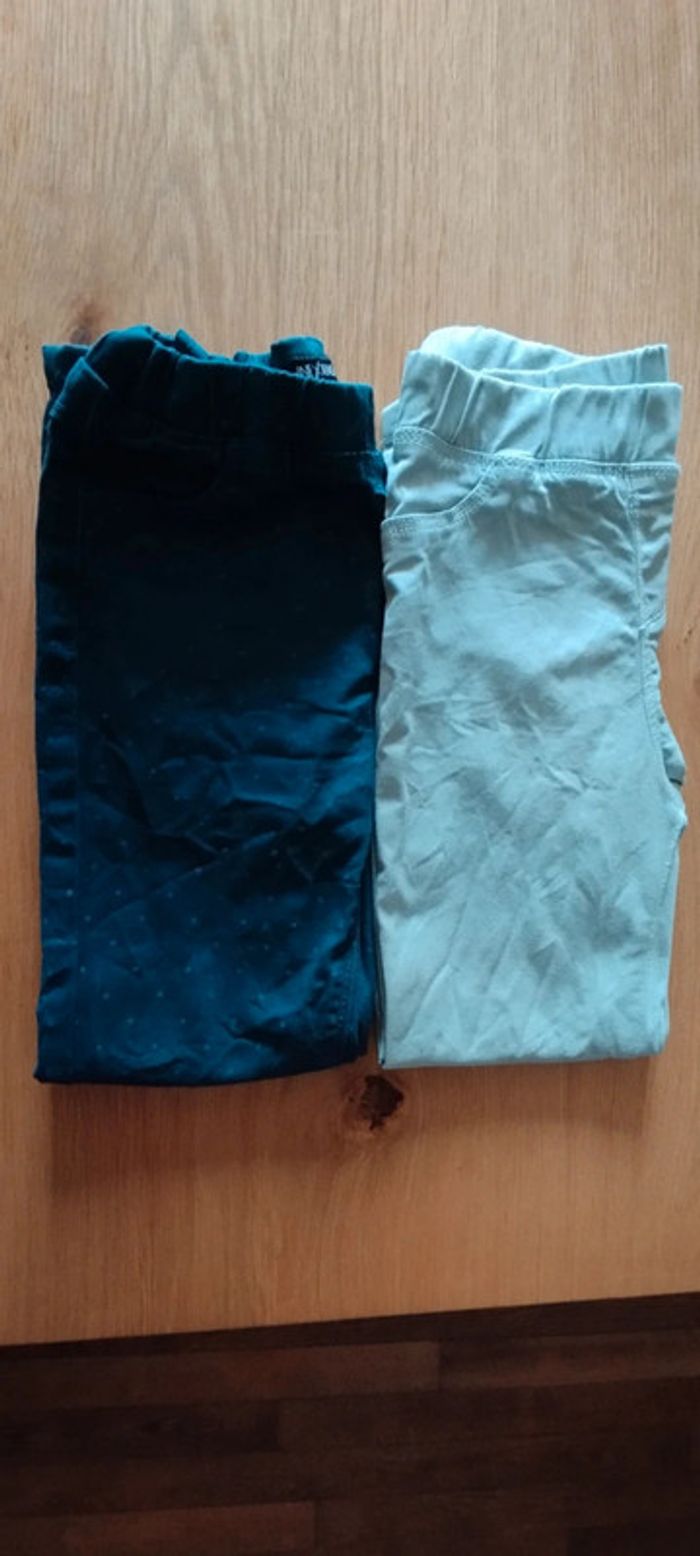Lot de 2 pantalons 6/7 ans