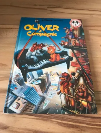livre pour enfant Disney présente oliver et compagnie