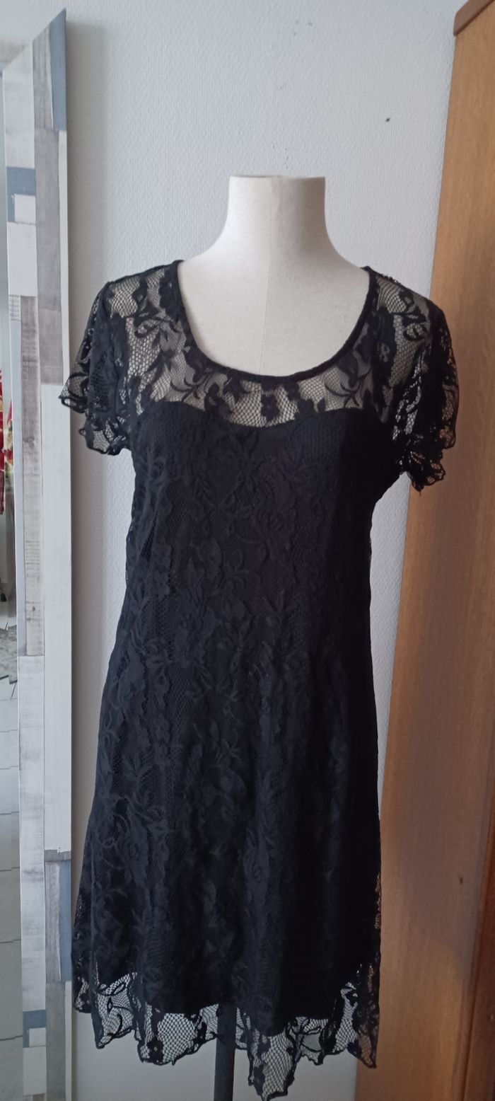 Très jolie robe de soirée ou de cocktail femme T U - photo numéro 3