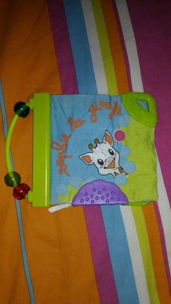 Livre d'éveil bébé sophie la girafe