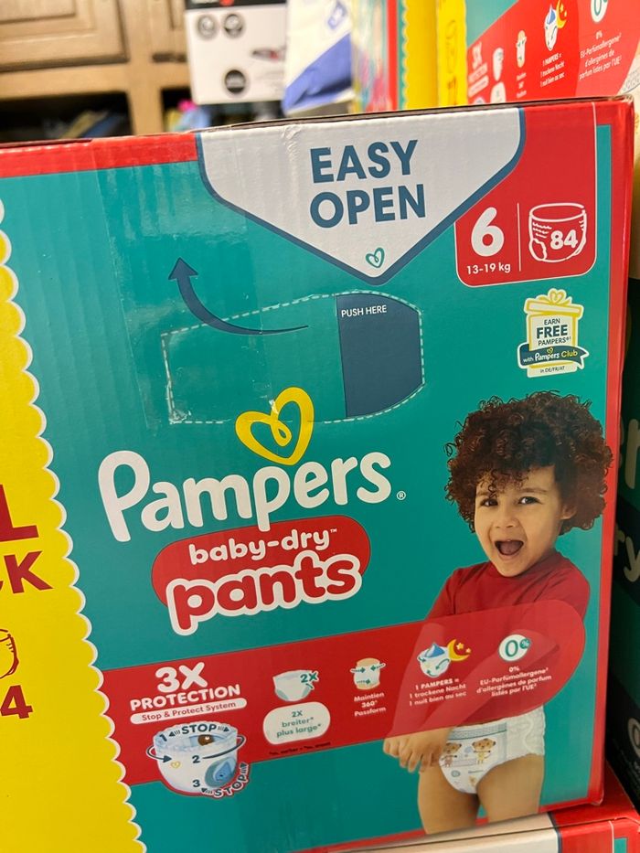 Couches Pampers grand format taille 6 pants - photo numéro 2