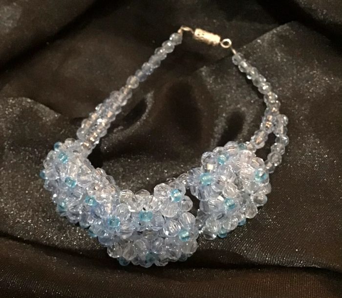 Joli bracelet bleu fait main - photo numéro 3