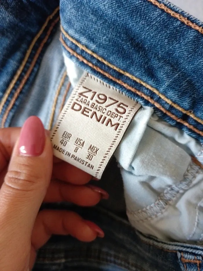 C10 short bleu Zara 40 - photo numéro 3