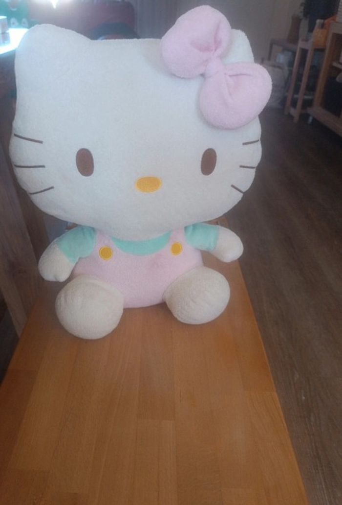 Peluche Hello Kitty