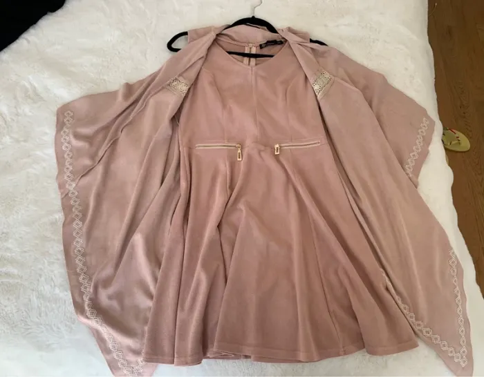 Robe et gilet taille M/L