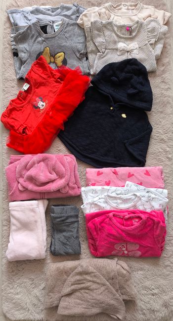 Lot bébé fille – 9 mois – Automne/Hiver – 13 pièces