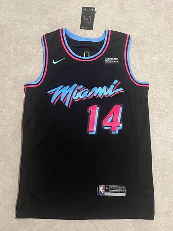Maillot Nike NBA Miami noir rose