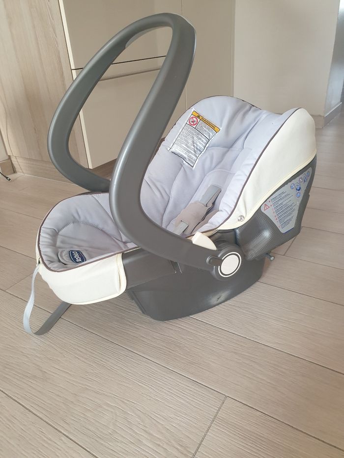 Siège auto, coque naissance (groupe 0+) FIX FAST de Chicco - photo numéro 6