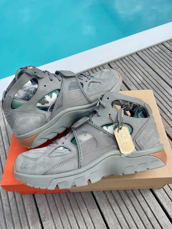 Nike huarache x Corteiz Gully Grey - photo numéro 2