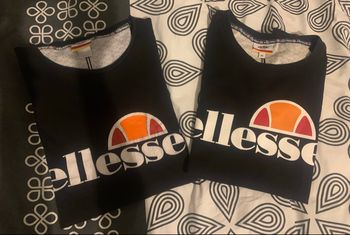 2 tee shirt marque ellesse noir taille xs adulte