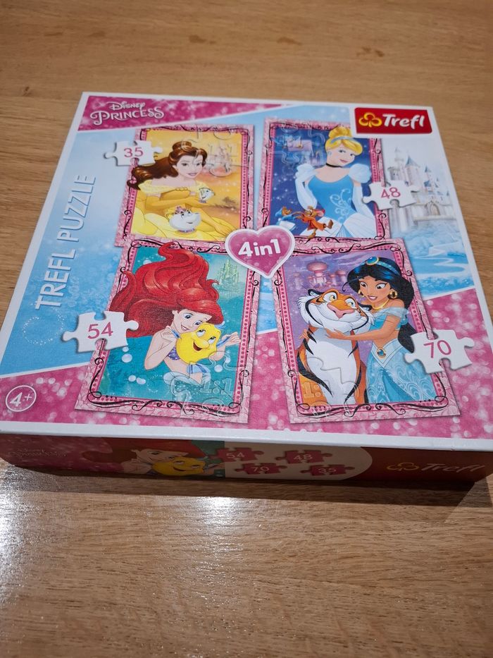 4 puzzles princesses disney