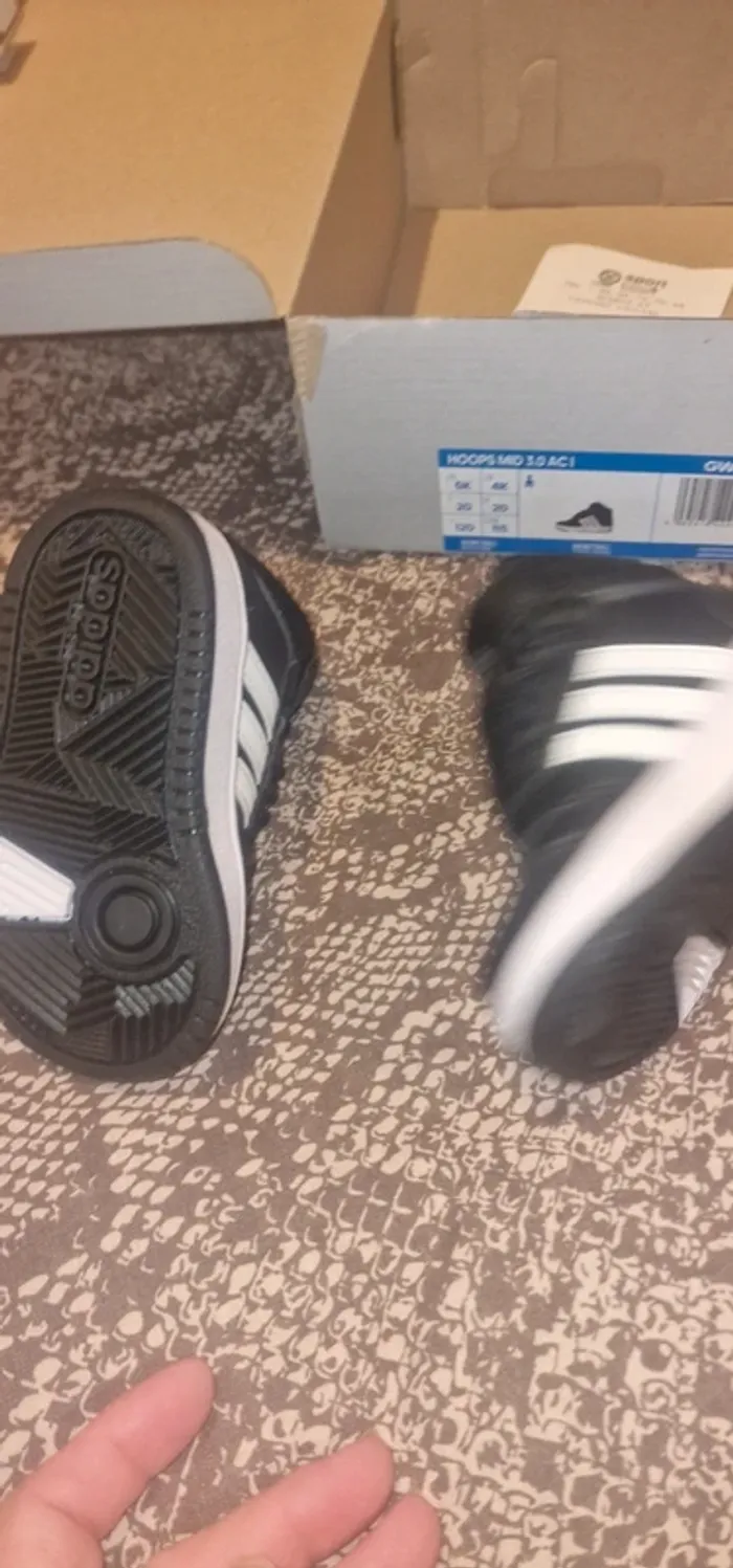 Adidas Hoops 3.0 - photo numéro 4