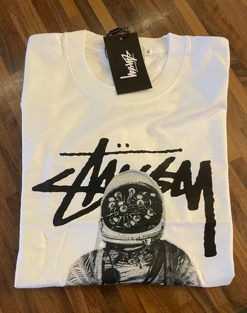 Tee shirt stüssy