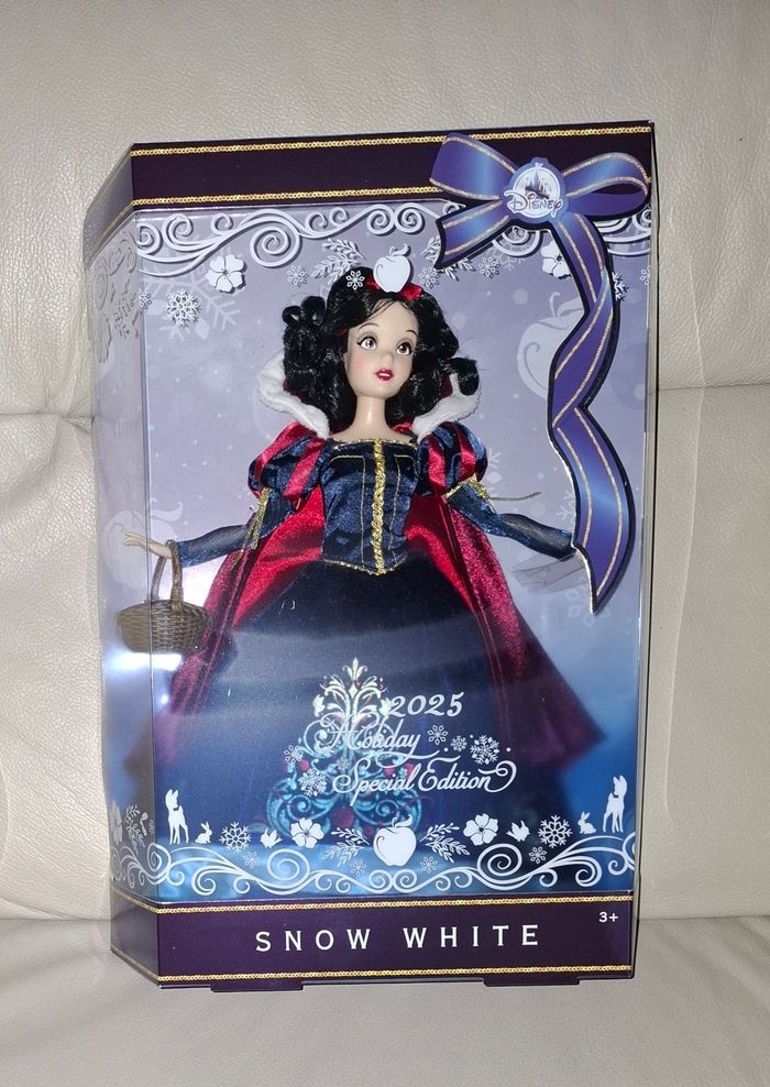 Poupée doll Blanche neige Snow white disney - photo numéro 2