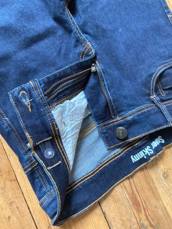 État neuf Jeans garçon stretch super skinny 14 ans Tape à l'œil - photo numéro 2