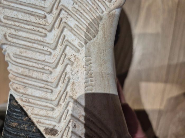 Baskets taille 37 - photo numéro 9