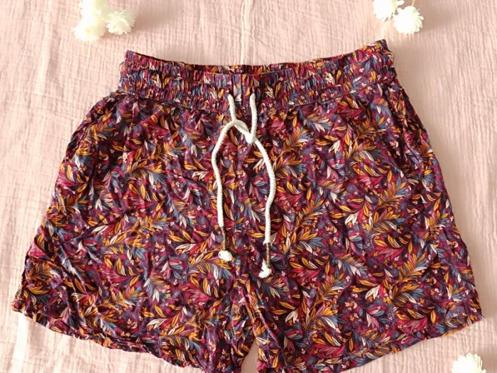 Short fin fleuri-Taille 36🩷