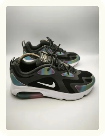 Baskets homme Nike Air max 2000 bubble Taille 42,5